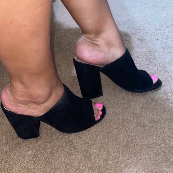 Steve Madden Mule - Picture 3 of 8